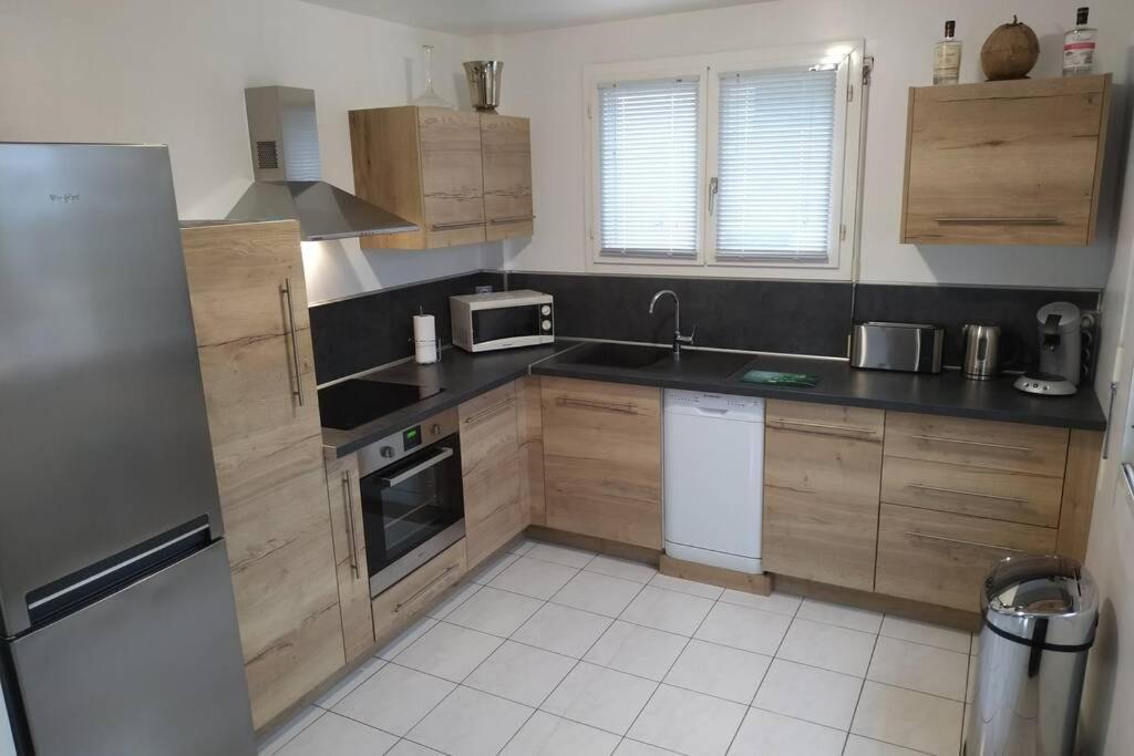 Appartement T3 Spacieux Avec Vue Sur L'Etang De Thau Au 1Er Etage D'Une Villa - Entree Independante Сет Екстериор снимка