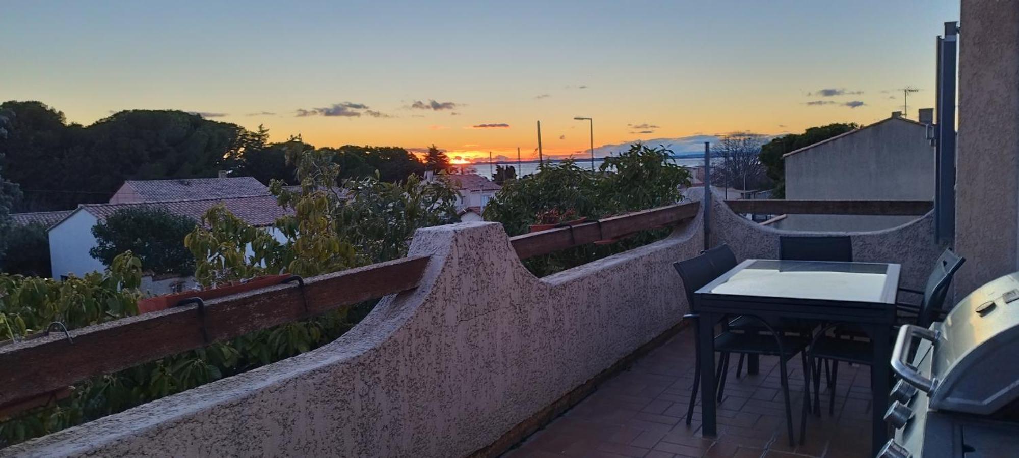 Appartement T3 Spacieux Avec Vue Sur L'Etang De Thau Au 1Er Etage D'Une Villa - Entree Independante Сет Екстериор снимка